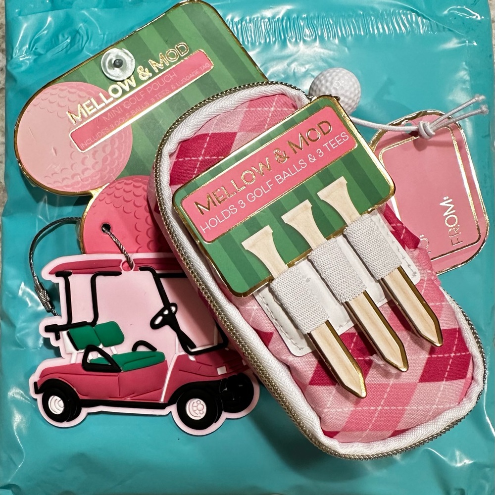 ⛳️⛳️ Pink Golf Accessory Set